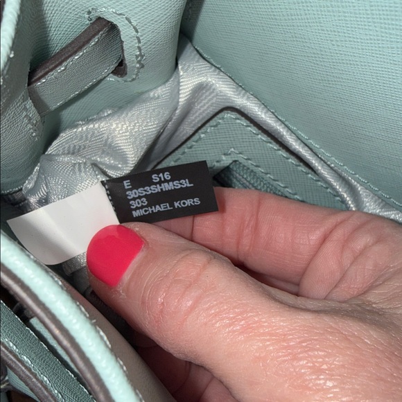 NWOT Authentic Michael Kors Hamilton East West Celadon Satchel - Picture 12 of 13